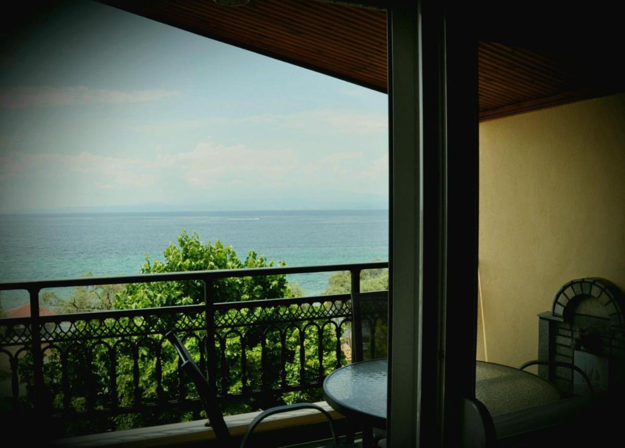Diomidi's House Holiday home *